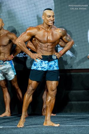 MEN'S PHYSIQUE 179
